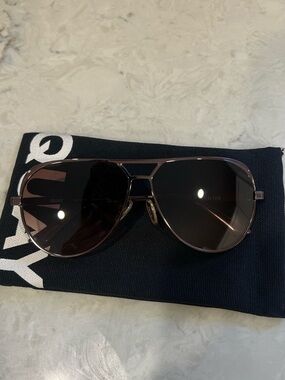 Quay Australia open tab sunglasses
